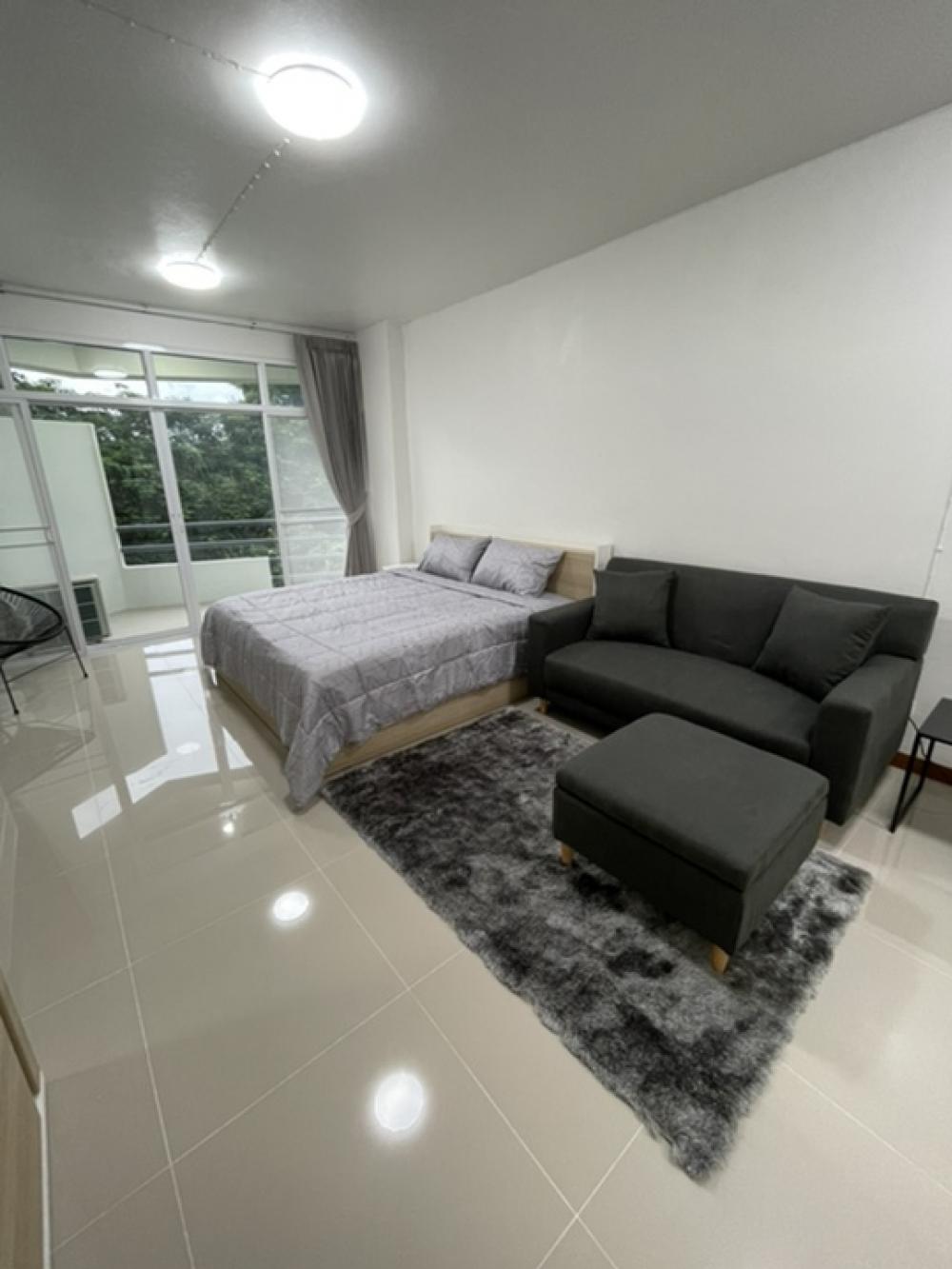 NEWLY RENOVATED  & FULLY FURNISHED 1 BEDROOM CONDO IN THE CENTER OF CHIANG RAI - 35 SQM. – รูปที่ 4