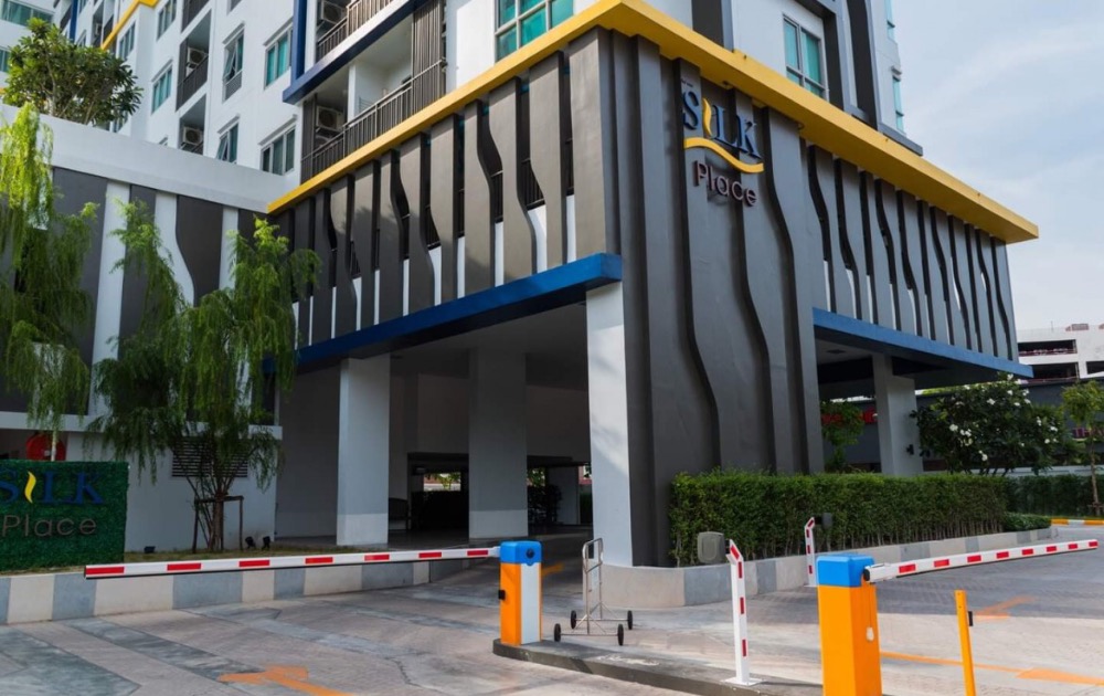 ขายต่ำกว่าราคาประเมิน Silk Place Condo ติดถนนใหญ่ ใกล้รถไฟฟ้า ขายต่ำกว่าราคาประเมิน Silk Place Condo ติดถนนใหญ่ ใกล้รถไฟฟ้า