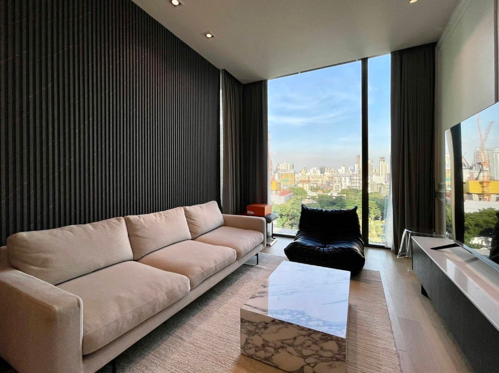 28 Chidlom 2bed 2bath 80sqm. 28,900,000 Am: 0656199198