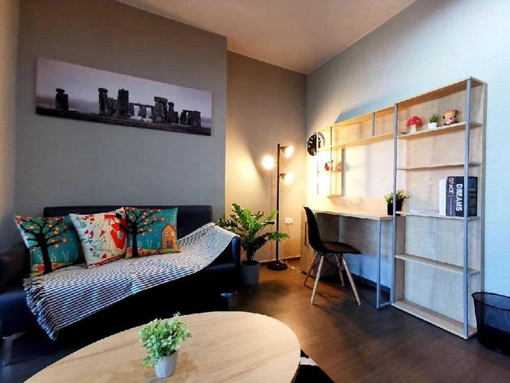 For rent #IdeoSukhumvit93 #btsbangchakcondo #IdeoS93 #btsbangchak #S93onebedroom #IdeoS93onebedroomOwner Postagent welcome1bedroom 31sqm. Floor 7thfully furnished (short-term welcome)Benz 081 558 3565Line thanicbenzPor 086 363 6264