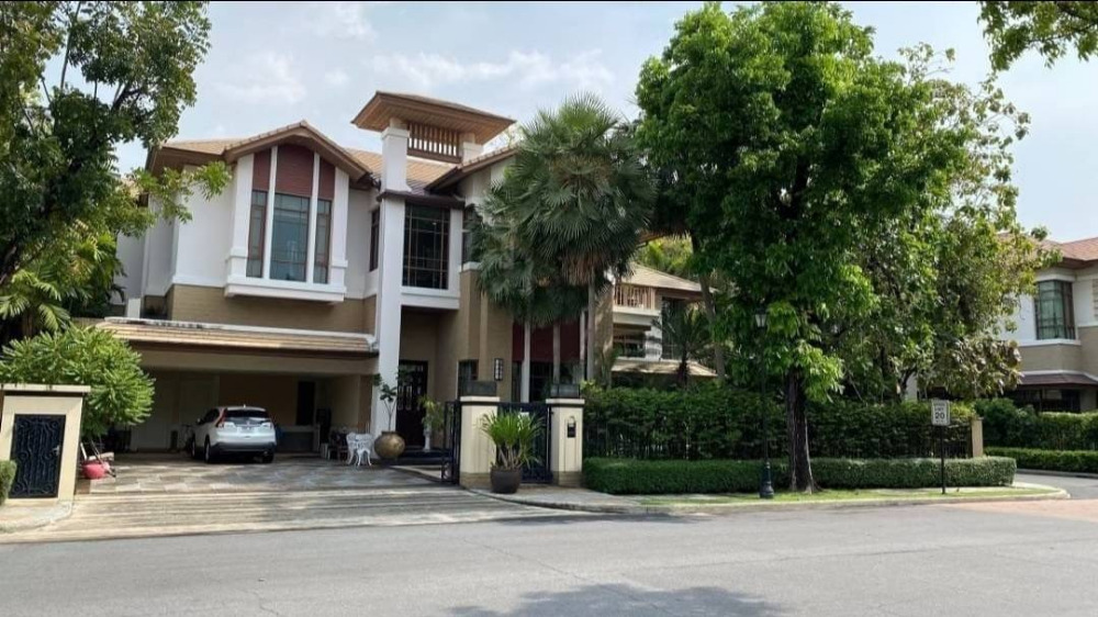 Baan Sansiri 67 158sqwah 5bed 6bath 155,000,000 Am: 0656199198