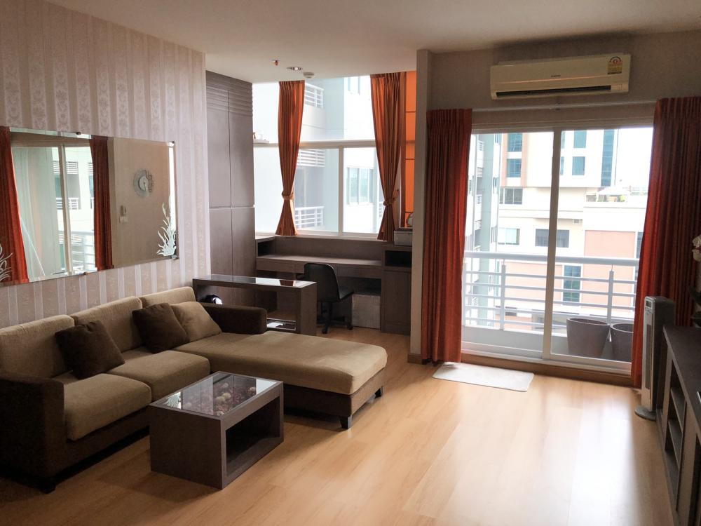 Condo for rent, The Four Wings Residence (Srinakarin), Bang Kapi, Huamark, 1 bedroom, 2 bathrooms, near Suvarnabhumi Airport (MRT Yellow Line) Condo for rent, The Four Wings Residence (Srinakarin), Bang Kapi, Huamark, 1 bedroom, 2 bathrooms, near Suvarnabhumi Airport (MRT Yellow Line)