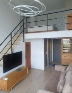 For rent studio hybrid high floor good view