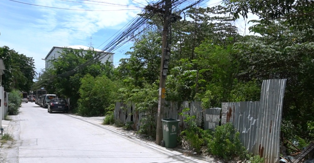 ขายที่ดิน ลาดพร้าว 101 ขนาด 249ตร.ว. หน้ากว้าง 50*20 เมตร ขายที่ดิน ลาดพร้าว 101 ขนาด 249ตร.ว. หน้ากว้าง 50*20 เมตร