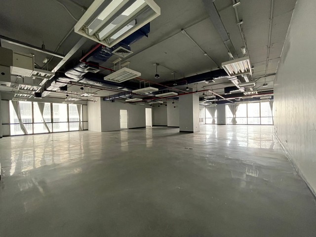 For sale - for rent office, PS Tower building (PS TOWER) in the heart of Asoke (area 308 sq m., 23rd floor, very good price)