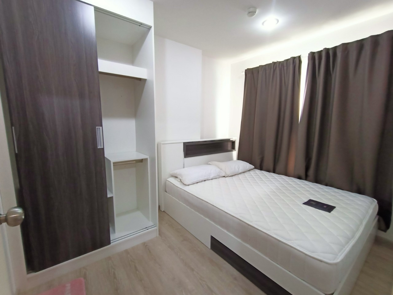 🎨 For rent!! 1 bedroom, 6th floor, price 10,500 baht/month // Condo Chewathai Phetkasem 27 // Opposite Siam University, near BTS/MRT Bang Wa // 065 356 2745 The Toy 🎨 🎨 For rent!! 1 bedroom, 6th floor, price 10,500 baht/month // Condo Chewathai Phetkasem 27 // Opposite Siam University, near BTS/MRT Bang Wa // 065 356 2745 The Toy 🎨