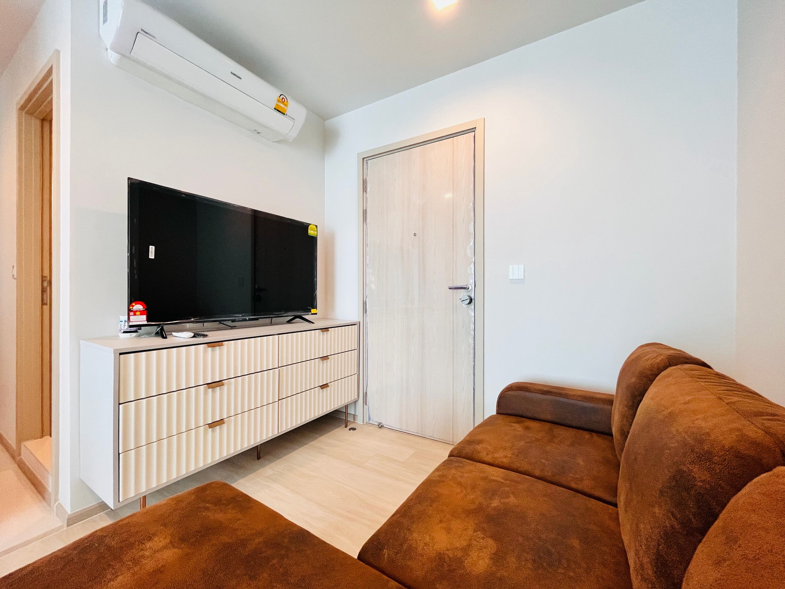 🚝BTS Ploenchit walk 5mn,Life one wireless condo New room with amazing view🏙️🏙️🏙️