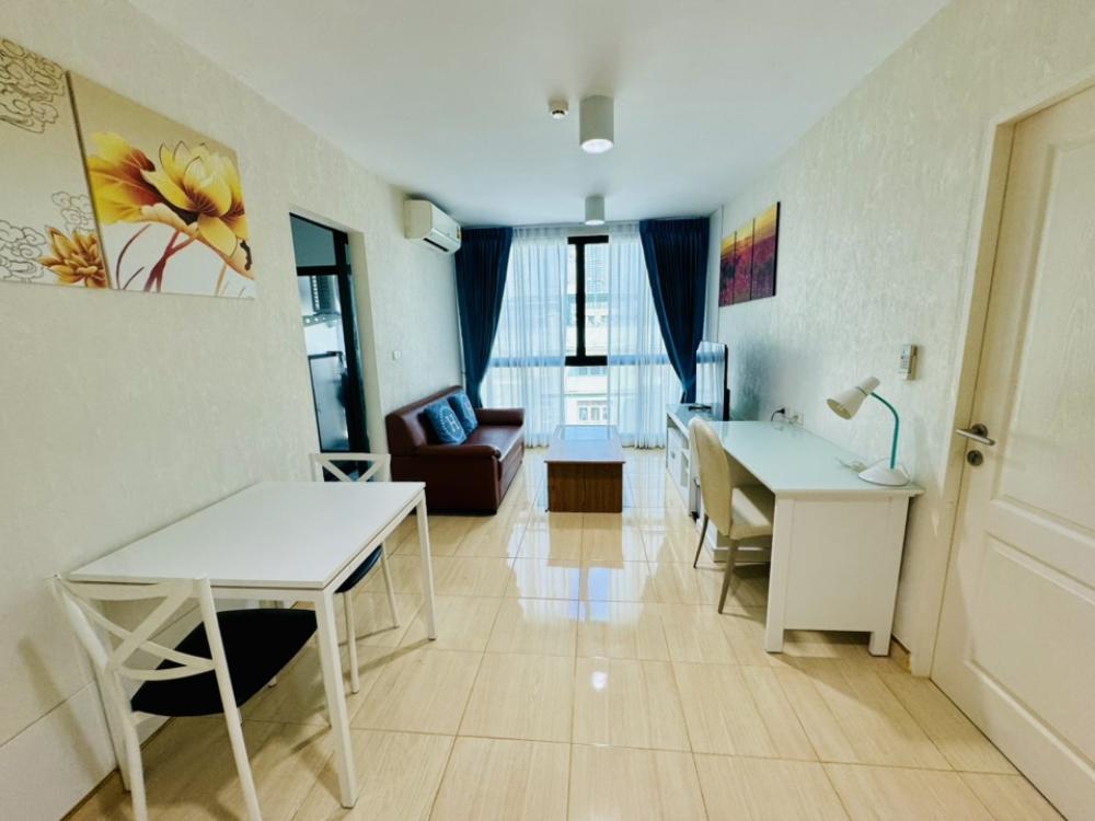 Condo for sale near Krungthonburi interchange station. Urgent. Selling at a loss!!