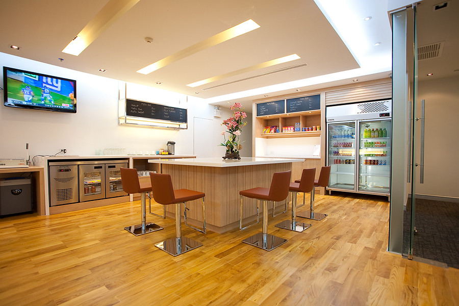 Office Sathorn, Silom, Bang Rak, Harinthon Building, MRT Lumpini Station, Silom, Bang Rak District, rental area starting from 80 sq m. Up, Tel. 02-512-5909, 084-543-4833. www.irentoffice.com Welcome to sell - rent office contracts – รูปที่ 2