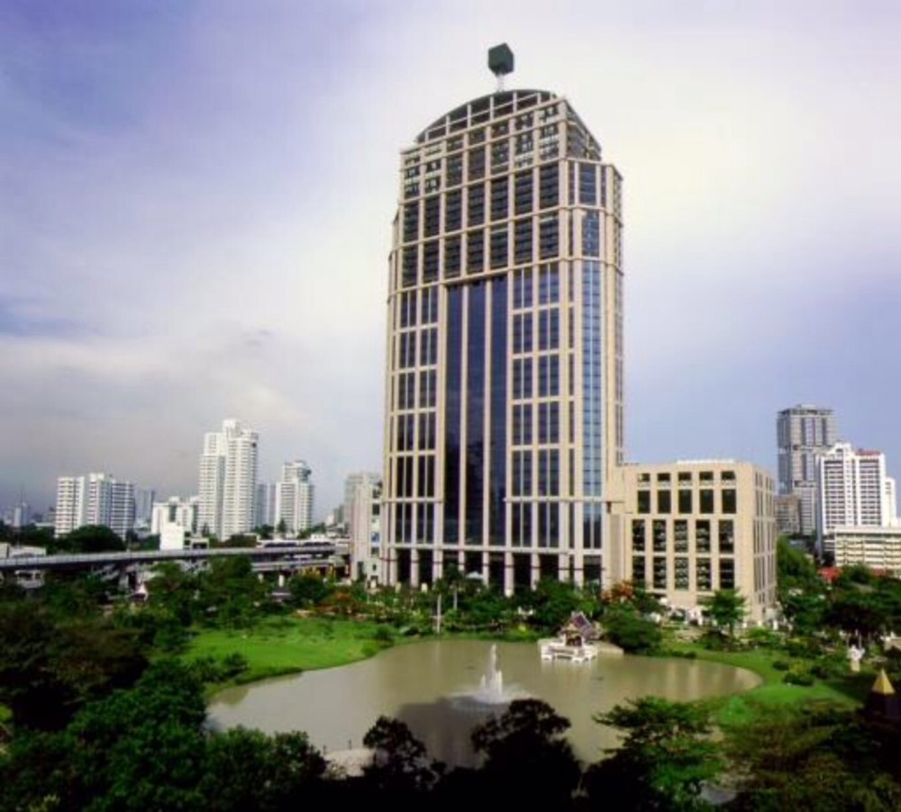 Office for rent (Office For Rent) Office space, Emporium Tower (Emporium Office Tower), size 80 - 2,000 sq m. (price 1,100 baht/sq m.) near BTS Phrom Phong, BTS Asoke, Grade A office area, Sukhumvit, Phrom Phong, Asoke, Thonglor, Watthana, Khlong Toei 
 
