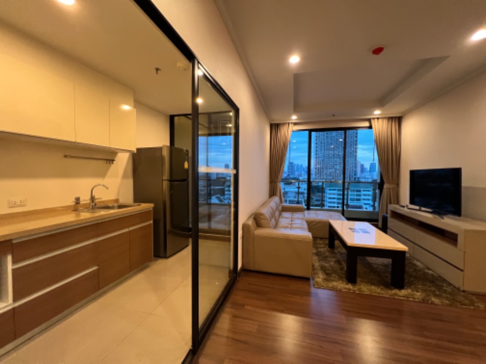 for rent Supalai elite sathorn suanplu 2 bed 2 bath 🌈🌈 special deal !!