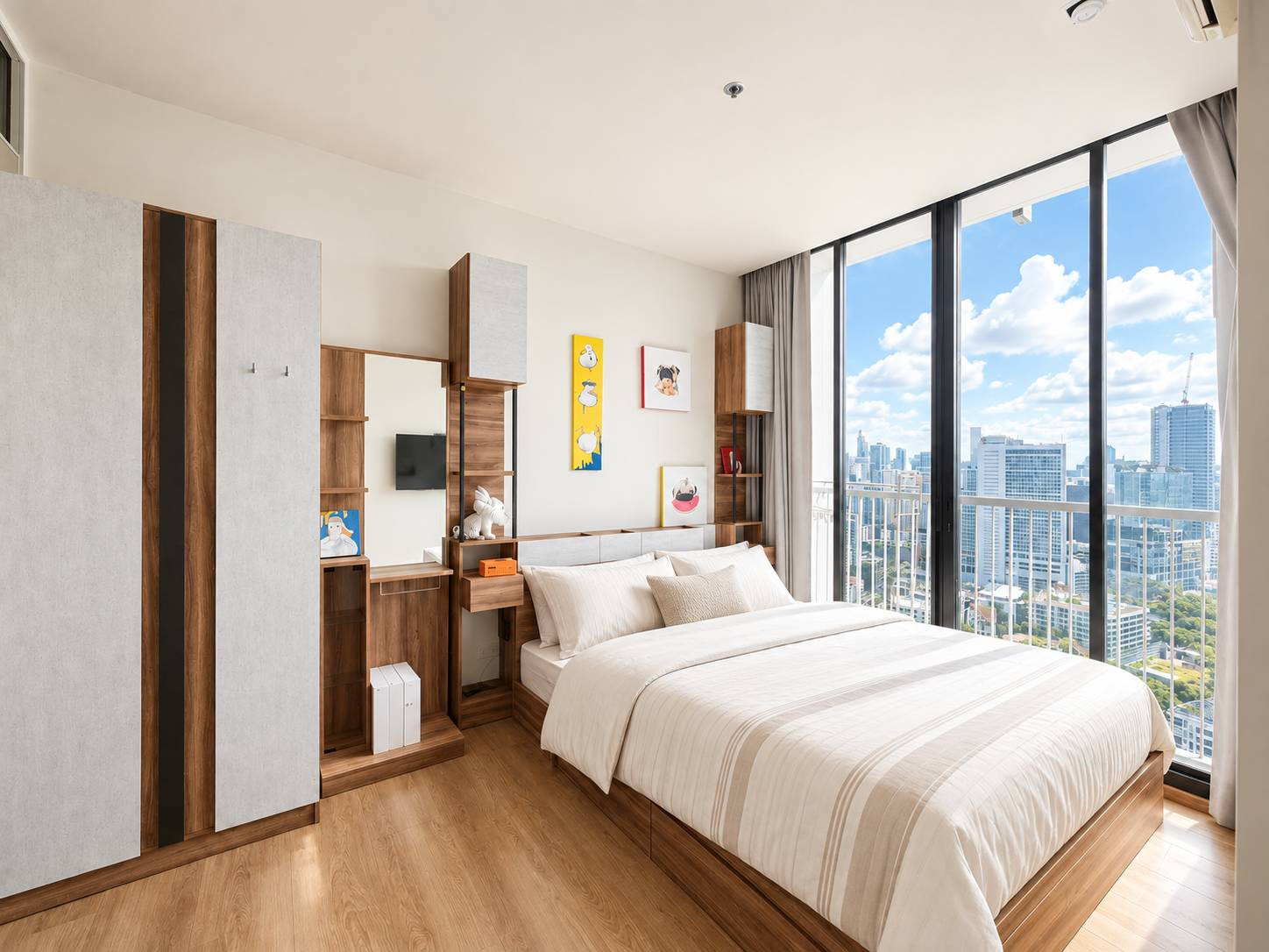 For Rent at Tower 6 on 25fl Nice 