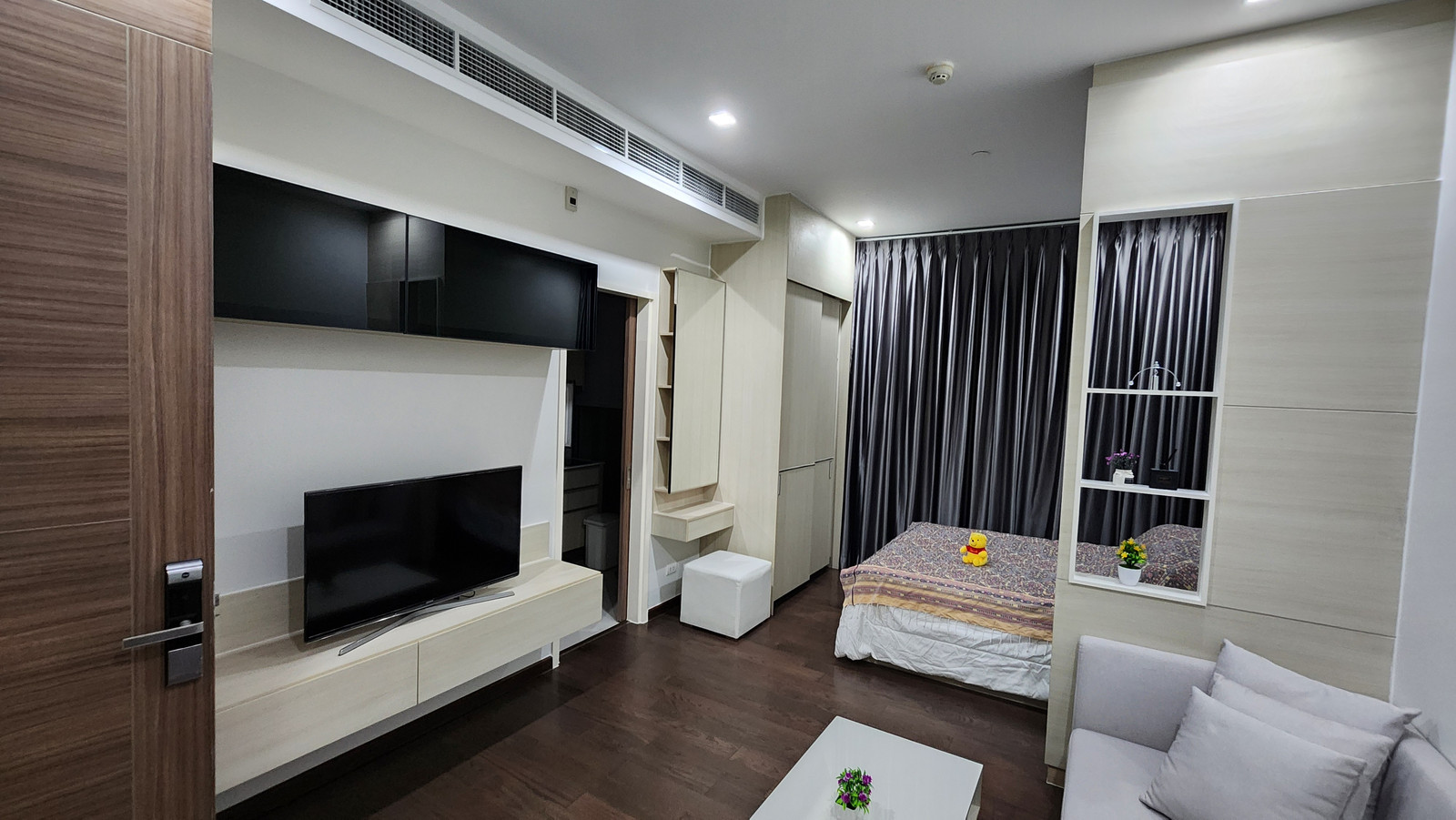 ให้เช่า คอนโด อโศก ใกล้MRTเพชรบุรี Q ASOKE 1 ห้องนอน () – รูปที่ 3