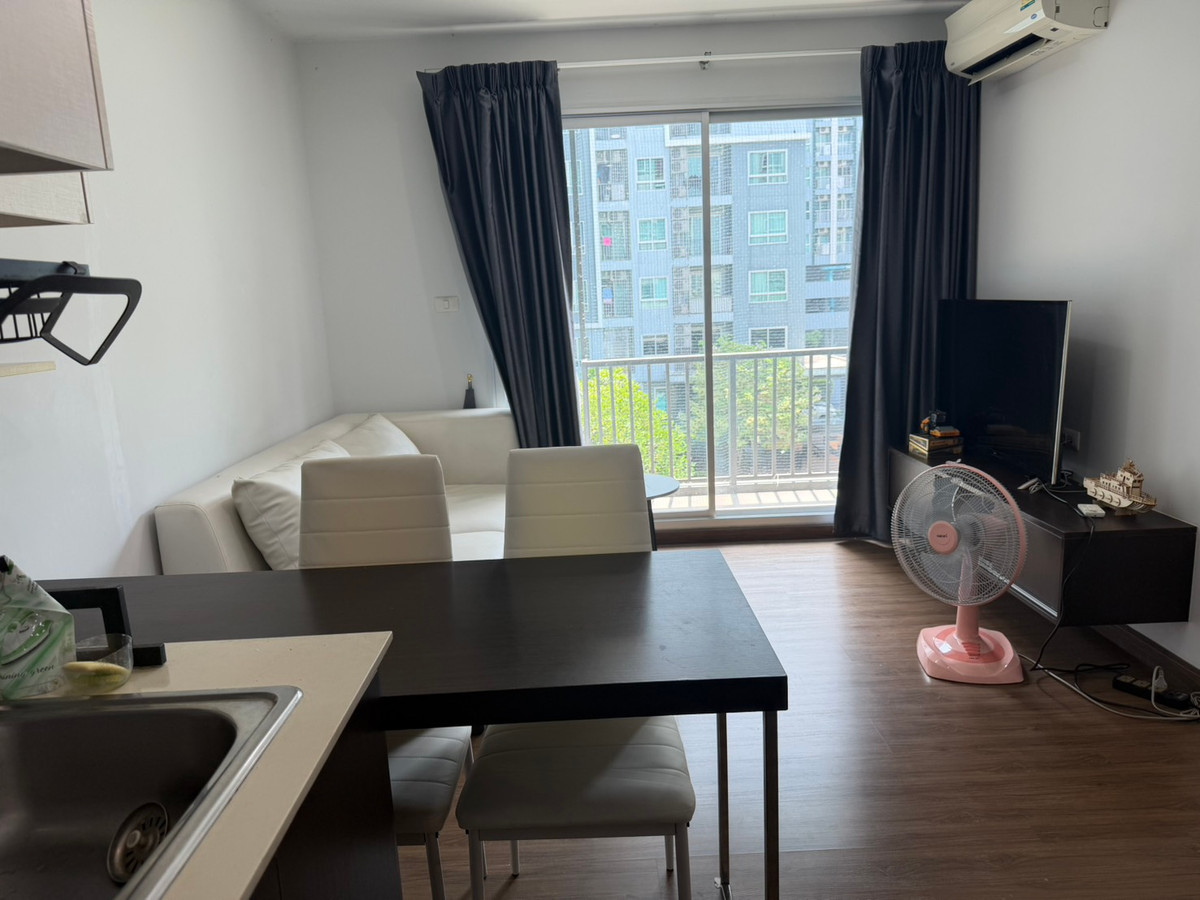 Condo for rent, Hall mark Chaengwattana 17, size 34 sq m., price 9,000 baht, Building B, 8th floor, room 47/158, opposite Central Chaengwattana. Next to the main road, easy to enter and exit. (New room ready to move in) Condo for rent, Hall mark Chaengwattana 17, size 34 sq m., price 9,000 baht, Building B, 8th floor, room 47/158, opposite Central Chaengwattana. Next to the main road, easy to enter and exit. (New room ready to move in)