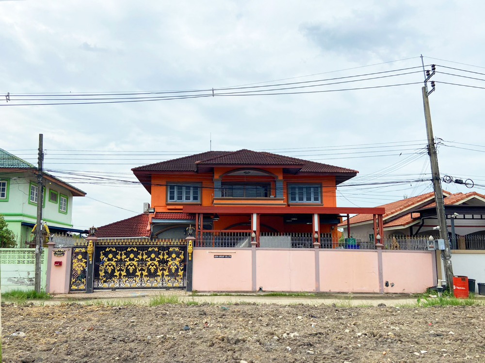 🏠 บ้านเดี่ยว 2 ชั้น ห้องเยอะ 10 ห้อง++ Home Office มีห้องทำงานและสตูดิโอ พื้นที่ใช้สอย 390 ตร.ม. (ขายก่อนรีโนเวท!) 🏠 บ้านเดี่ยว 2 ชั้น ห้องเยอะ 10 ห้อง++ Home Office มีห้องทำงานและสตูดิโอ พื้นที่ใช้สอย 390 ตร.ม. (ขายก่อนรีโนเวท!)