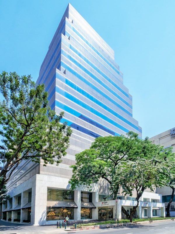 ให้เช่า ออฟฟิศ พื้นที่สำนักงาน (Office For Rent) อาคาร อัลม่า ลิ้งค์ ชิดลม ( Alma Link Chitlom Office Building ) ขนาด 100 - 500 ตร.ม. ( ราคา 800 บาท/ตร.ม.) ใกล้รถไฟฟ้า BTSชิดลม, ปทุมวัน, หลังสวน, เพลินจิต, ราชประสงค์