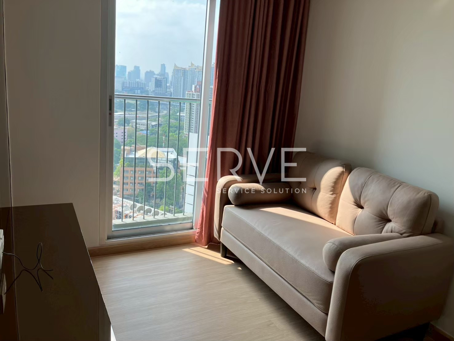 1 Bed Large Room High Fl 20+ City view Good Location Close To MRT Thailand Cultural Centre Station, 80 m. @ Noble Revolve Ratchada 2 1 Bed Large Room High Fl 20+ City view Good Location Close To MRT Thailand Cultural Centre Station, 80 m. @ Noble Revolve Ratchada 2