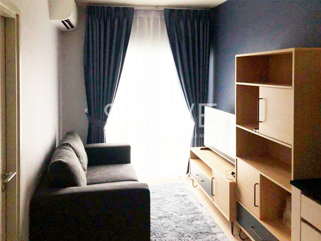 Homey Style 1 Bed in Ratchada Area Good Location Next to MRT Thailand Cultural Centre 80 m. at Noble Revolve Ratchada 2 Condo/ For Sale
