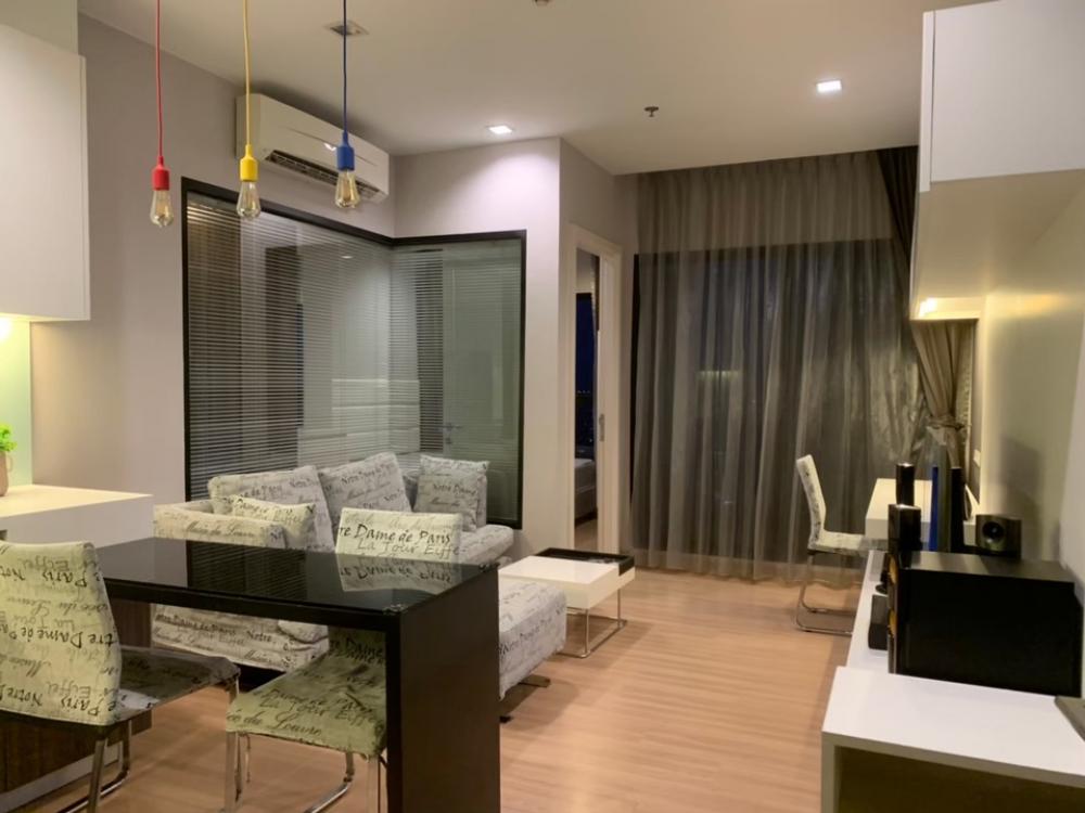 Urbano Absolute 18,000 High floor 38 Sqm River Views Urbano Absolute 18,000 High floor 38 Sqm River Views