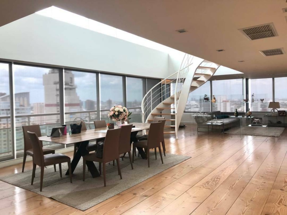 Luxury penthouse for sale Luxury penthouse for sale