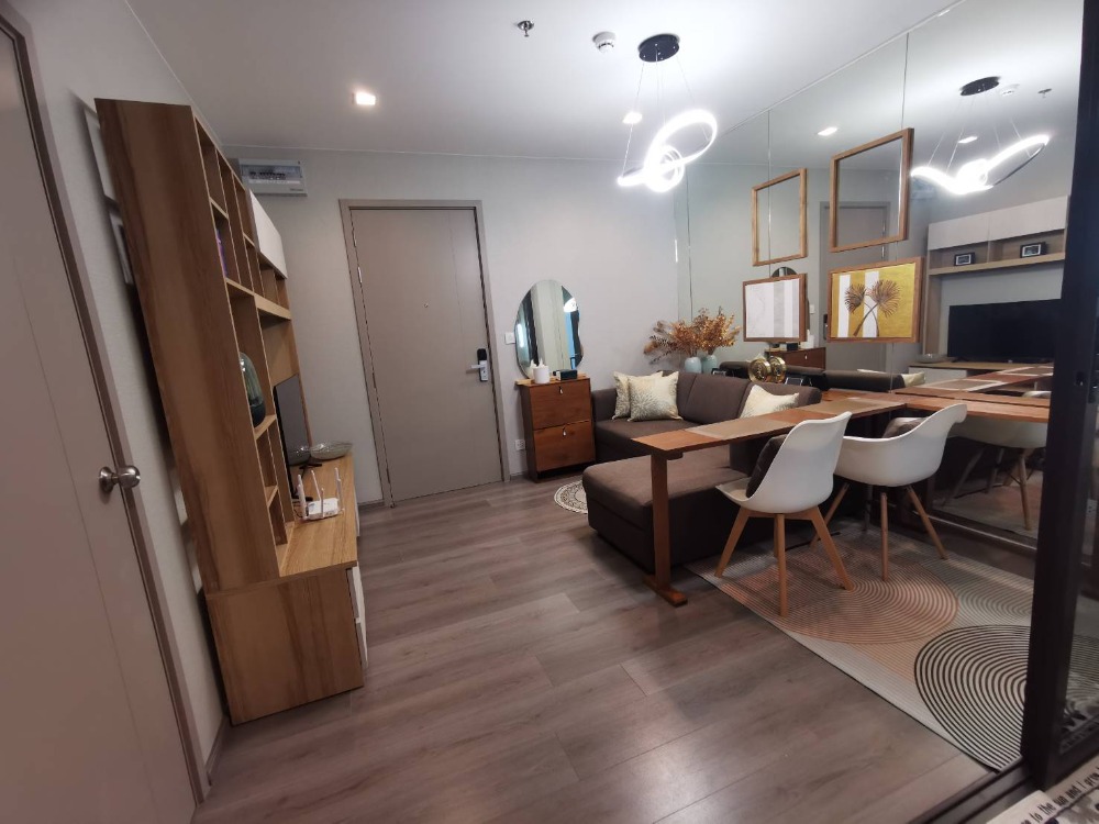 ให้เช่า The Politan Aqua 31 ตร.ม. ชั้น 48 ตึกติดแม่น้ำเจ้าพระยา หิ้วกระเป๋าเข้าอยู่ได้เลย เฟอร์นิเจอร์เครื่องใช้ไฟฟ้าครบ (ล้างแอร์ และซักผ้าม่านให้แล้ว) – รูปที่ 2