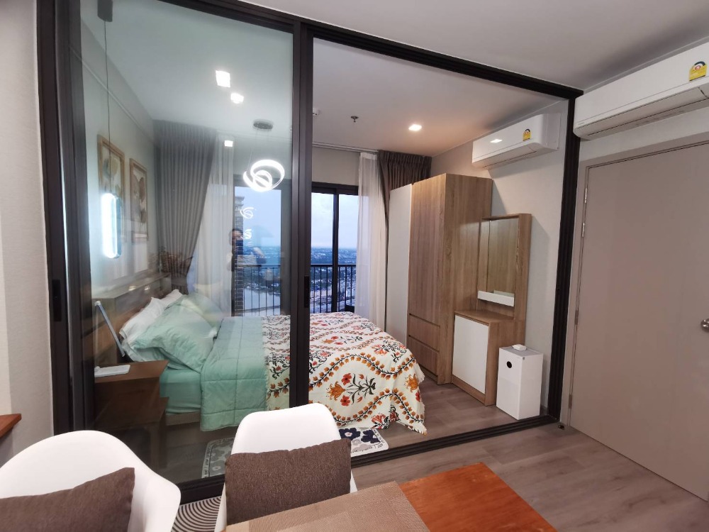 ให้เช่า The Politan Aqua 31 ตร.ม. ชั้น 48 ตึกติดแม่น้ำเจ้าพระยา หิ้วกระเป๋าเข้าอยู่ได้เลย เฟอร์นิเจอร์เครื่องใช้ไฟฟ้าครบ (ล้างแอร์ และซักผ้าม่านให้แล้ว) – รูปที่ 4
