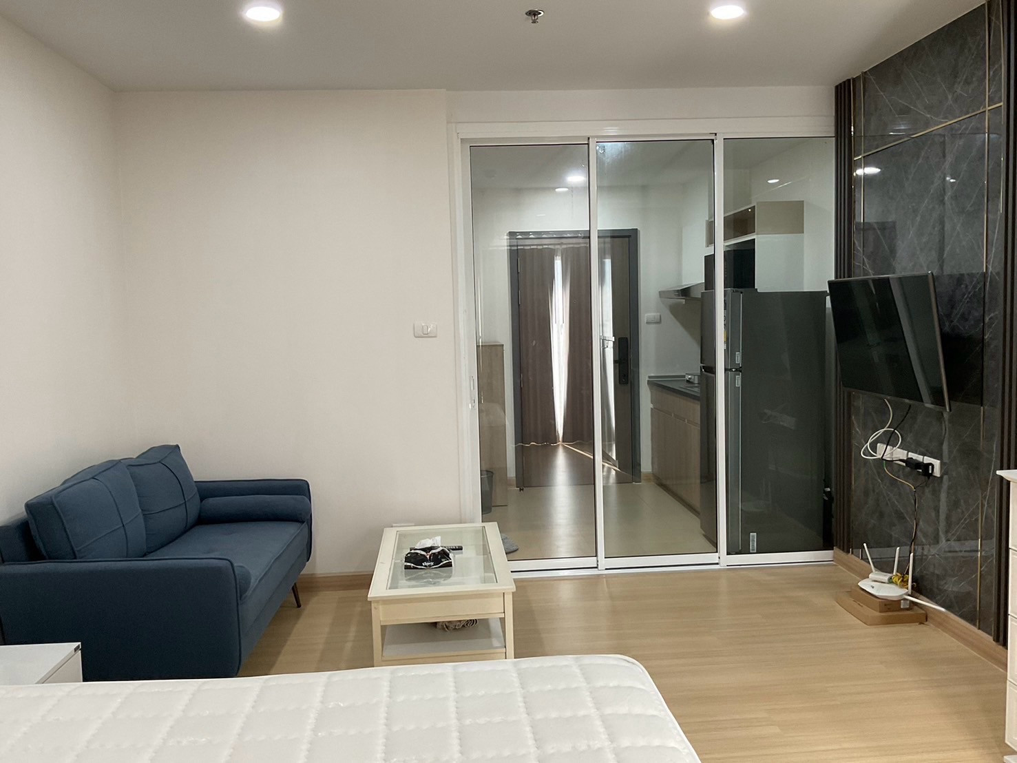 ให้เช่า ศุภาลัยเวอเรนด้า คอนโดเใหม่ ตึก B ชั้น 26 ขนาด 30 ตรม เฟอนิเจอร์และเครื่องใช้ไฟฟ้าครบ – รูปที่ 4