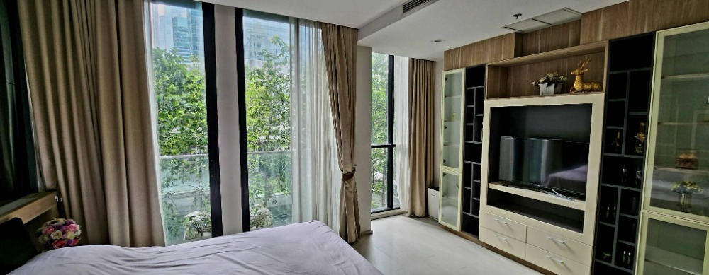 🔥Noble Ploenchit 1Bed: 52SQM / 9.69 MB / 186k Baht / Sqm - วิวสวน+น้ำพุ Fully Furnished / ขายพร้อมผู้เช่าเดือนละ 30,000 บาท 🔥Noble Ploenchit 1Bed: 52SQM / 9.69 MB / 186k Baht / Sqm - วิวสวน+น้ำพุ Fully Furnished / ขายพร้อมผู้เช่าเดือนละ 30,000 บาท