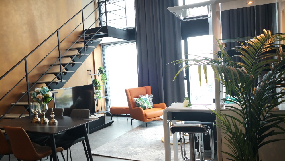 2 นอนให้เช่า ที่ The Lofts Silom เฟอร์นิเจอร์ครบ พร้อมเข้าอยู่ 2 นอนให้เช่า ที่ The Lofts Silom เฟอร์นิเจอร์ครบ พร้อมเข้าอยู่