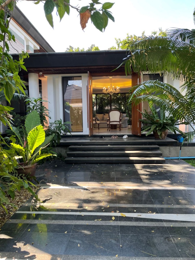 Single house for rent Single house for rent