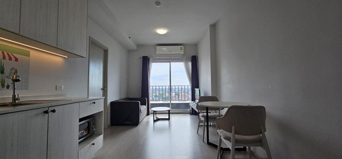 💥💥Room For Rent!! Chapter One Shine Bangpo 1Bed+ size 45 sq m., 17th floor, corner room, ready to move in!! Next to Yothinburana School. Interested LINE ID: @atfirm💥💥