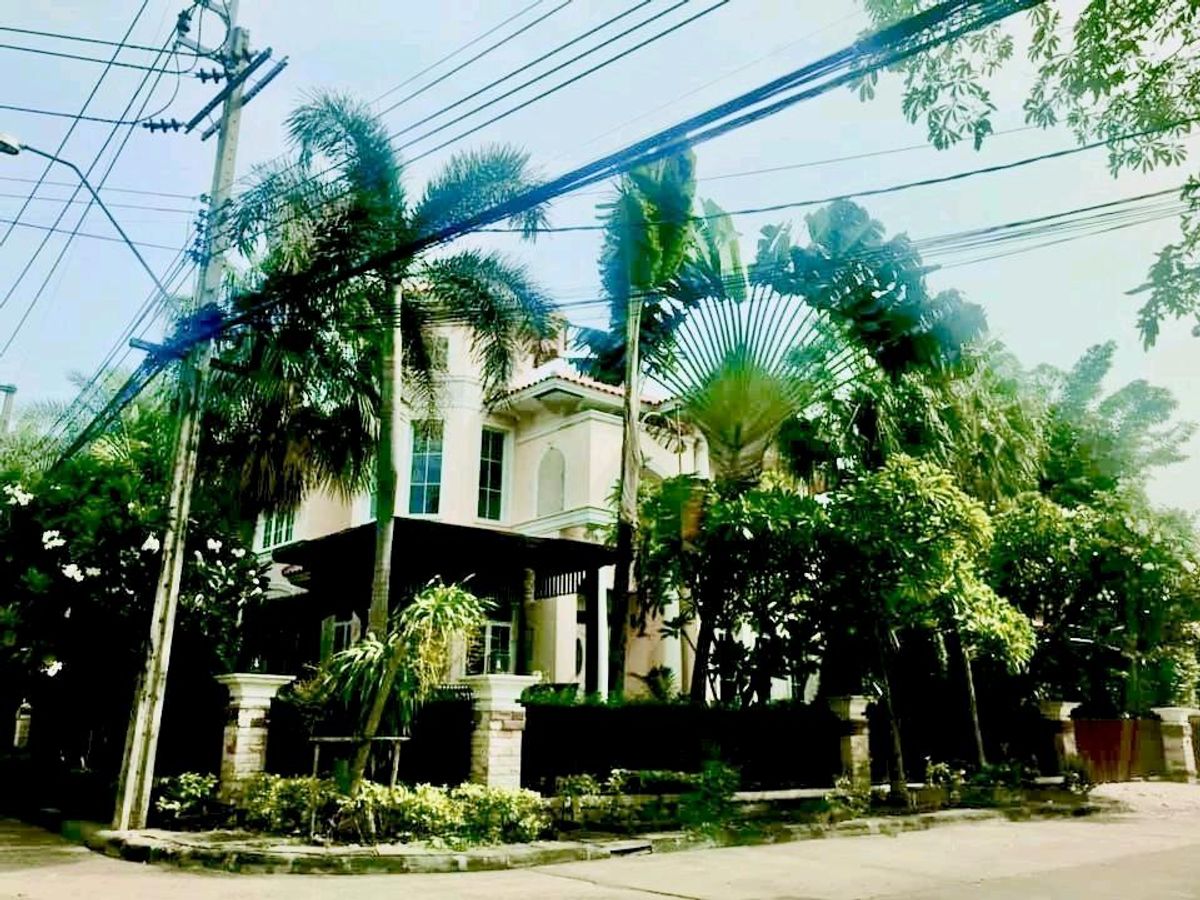 Narasiri Sathorn - Ring Road Narasiri Sathorn-Wongwaen 129 sq m. Empty house.
