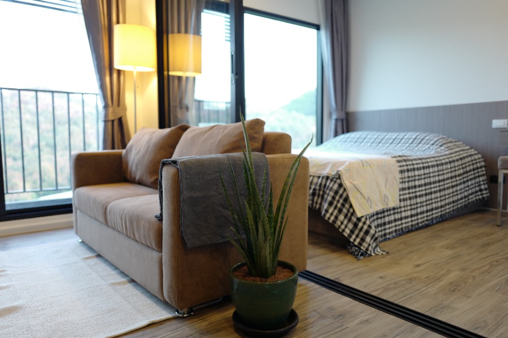Best deal 1 BR Mountain corner lower than pre-sale price! Best deal 1 BR Mountain corner lower than pre-sale price!