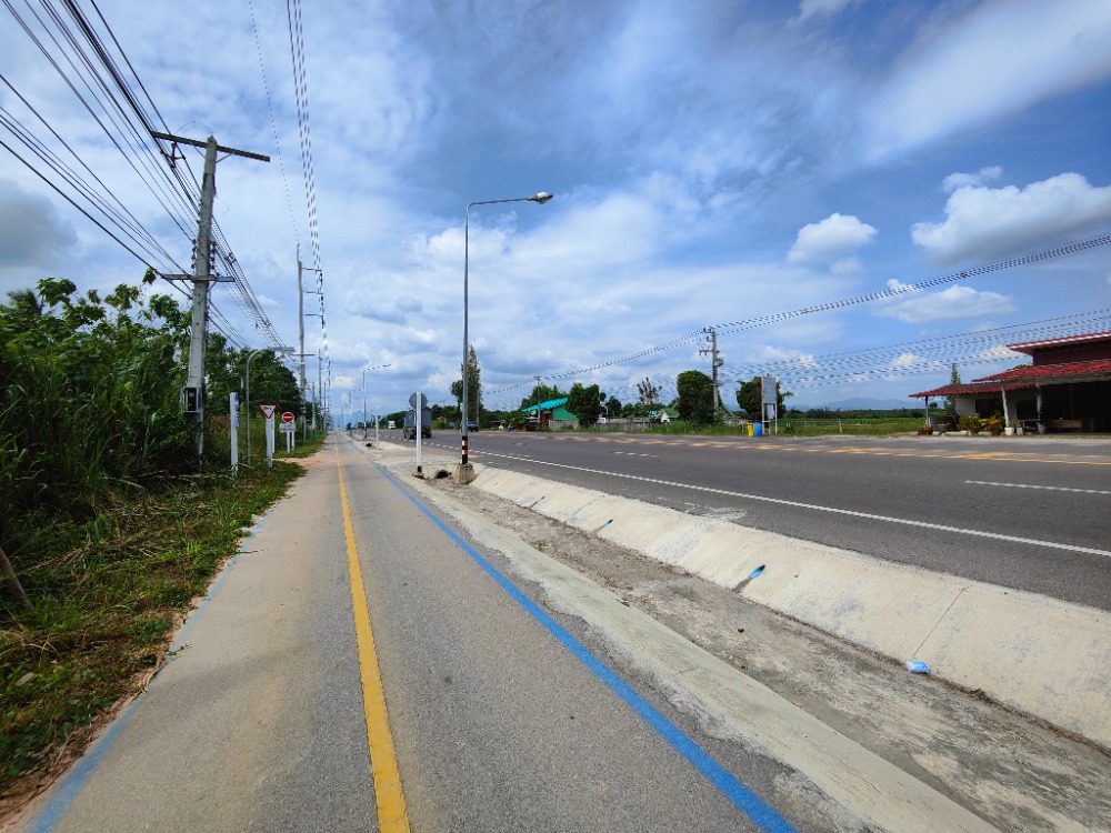 ขายที่ดิน 3 ไร่ สวนผึ้ง ติดถนนหลัก 3208 ทางไปอ.สวนผึ้ง (ถนน 4 เลน) ห่าง Corofield 400 เมตร ขายยกแปลง 7 ล้าน ขายที่ดิน 3 ไร่ สวนผึ้ง ติดถนนหลัก 3208 ทางไปอ.สวนผึ้ง (ถนน 4 เลน) ห่าง Corofield 400 เมตร ขายยกแปลง 7 ล้าน
