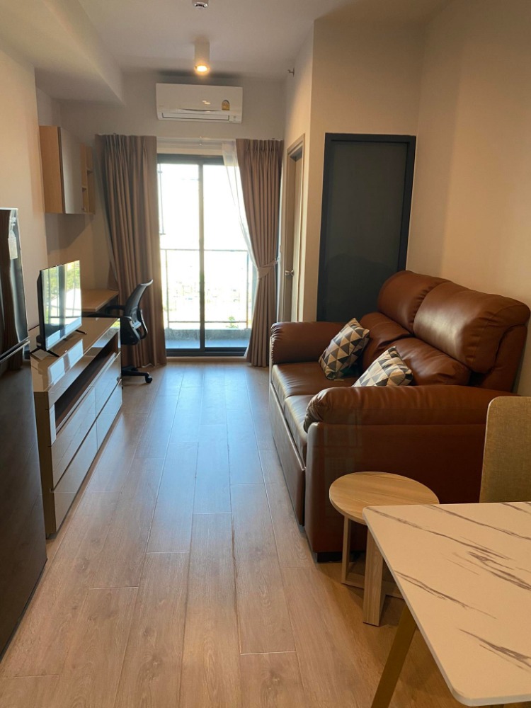 Ideo Rama 9-Asoke 🔥 New room just finished, never been in, very new 🔥 Building view, use high quality furniture, usable area 35 sq m, ready to move in. Ideo Rama 9-Asoke 🔥 New room just finished, never been in, very new 🔥 Building view, use high quality furniture, usable area 35 sq m, ready to move in.