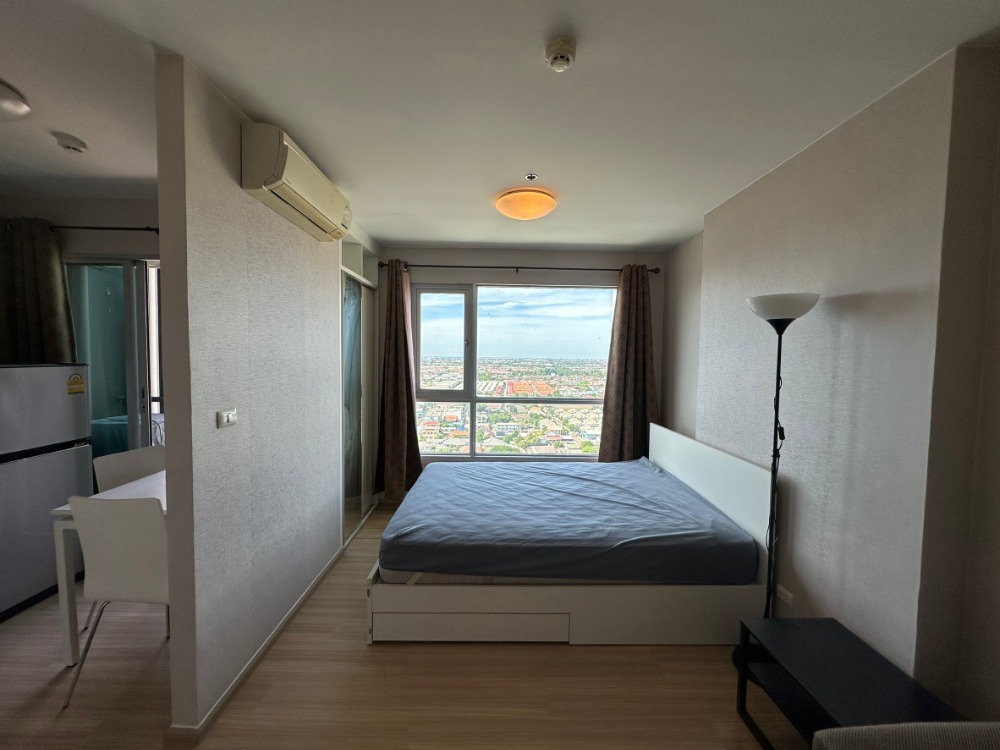 🎨 Selling very cheap!! Studio room, 1 bathroom, 24th floor, only 1.65 million baht (sold with tenant) // Condo Fuse Sense Bangkae near MRT Lak Song // 065 356 2745 The Toy 🎨