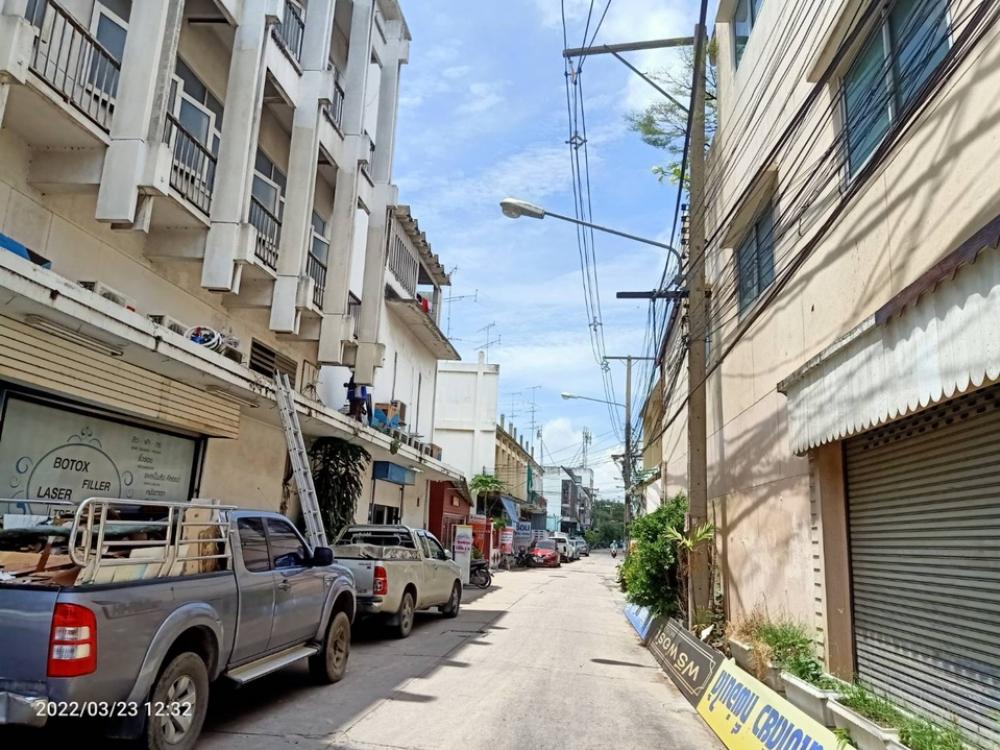 Warehouse for rent on Phaholyothin Road / Unity Department Store, golden location in downtown Saraburi, 269 sq m. – รูปที่ 2