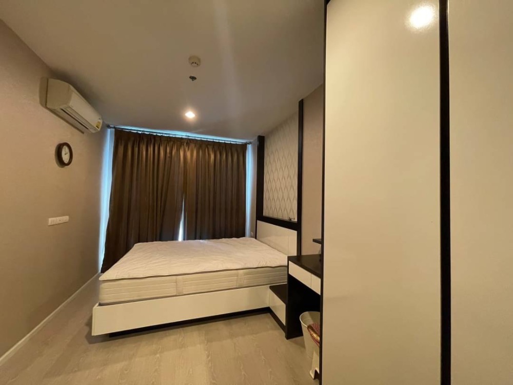 For rent Rhythm Sathorn - Narathiwas 2 bedrooms 1 bath middle floor good deal