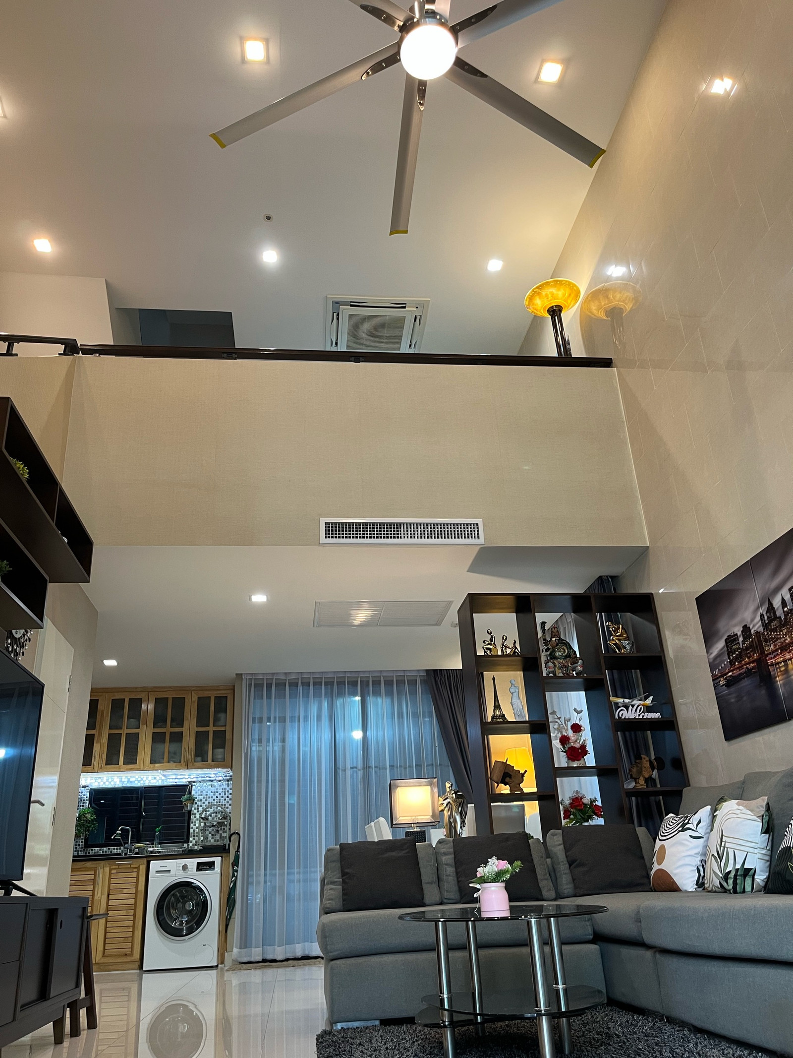 Fully-furnished Townhome 3.5 Fl. for rent 36,000 Baht/month – Baan Klang Muang Vibhavadi Fully-furnished Townhome 3.5 Fl. for rent 36,000 Baht/month – Baan Klang Muang Vibhavadi