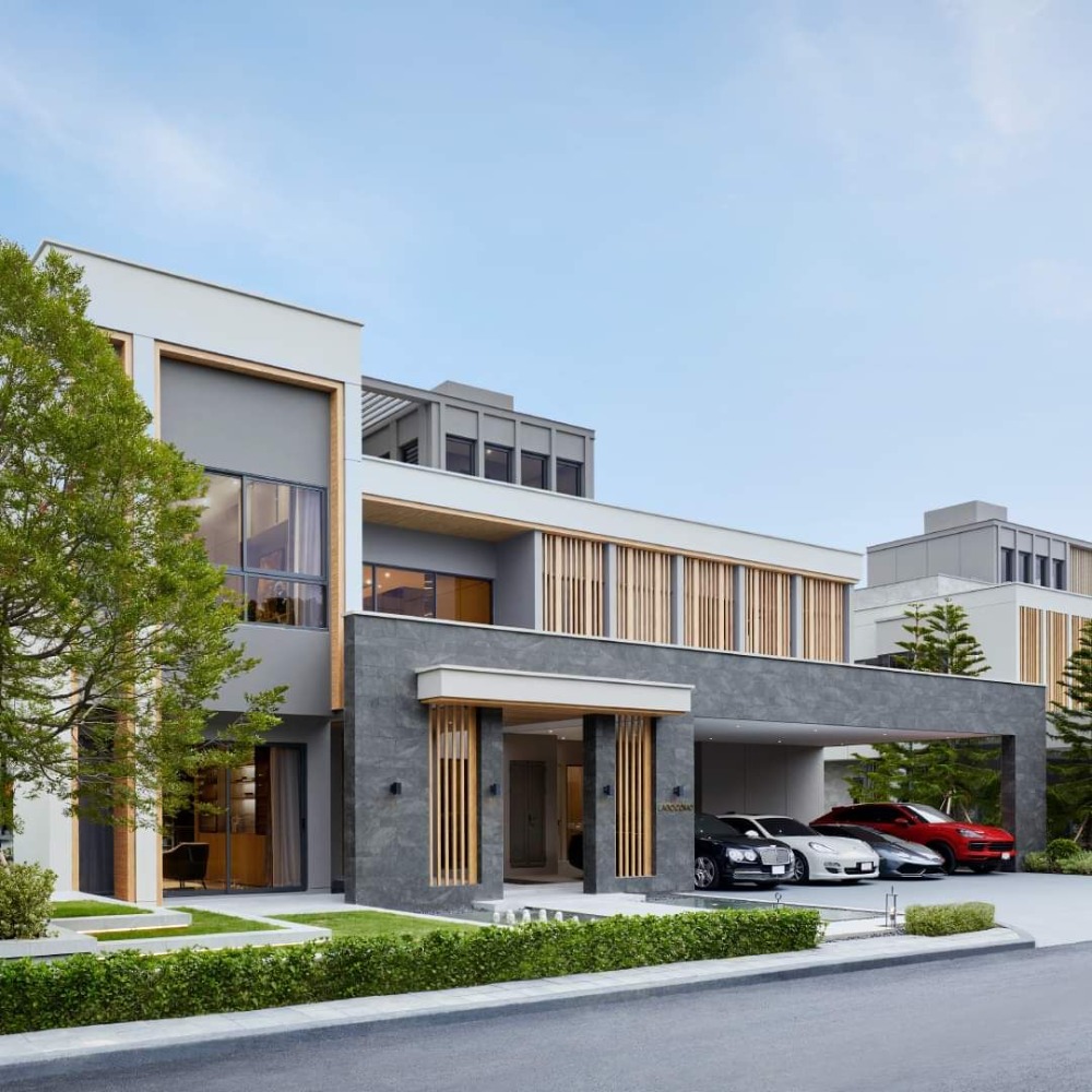 New House for Sell at Lake Legend Bangna New House for Sell at Lake Legend Bangna