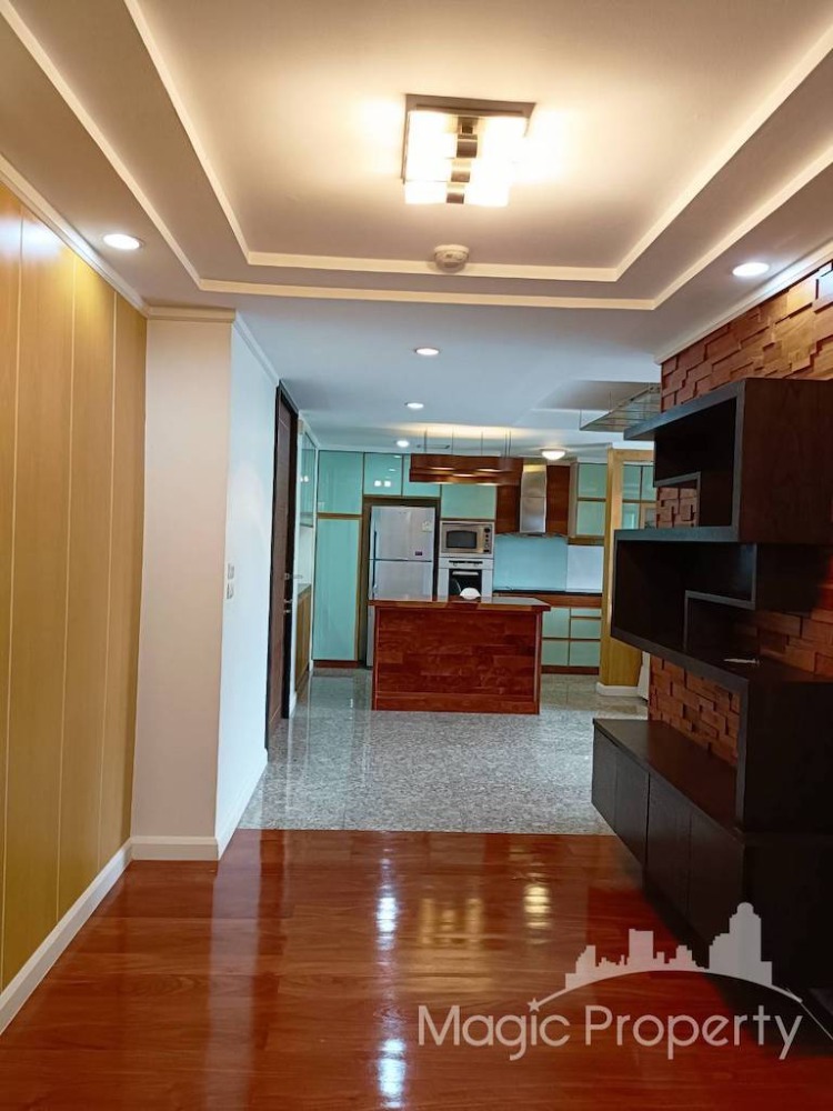 ขายคอนโดมิเนียม 2 ห้องนอน ใน อเวนิว 61 แขวงคลองตันเหนือ เขตวัฒนา กทม. – รูปที่ 2