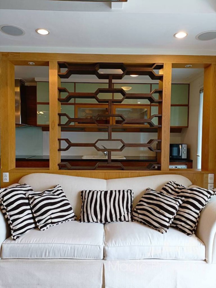 ขายคอนโดมิเนียม 2 ห้องนอน ใน อเวนิว 61 แขวงคลองตันเหนือ เขตวัฒนา กทม. – รูปที่ 3