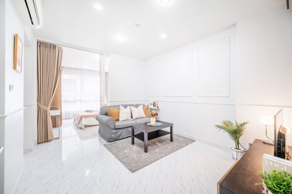 สำหรับใครที่ทำงานโซนลาดพร้าว แนะนำที่นี่ 𝙃𝙖𝙥𝙥𝙮 𝘾𝙤𝙣𝙙𝙤 𝙇𝙖𝙙𝙥𝙧𝙖𝙤 𝟭𝟬𝟭 แต่งใหม่ทั้งห้อง ผ่อนแค่ 9,XXX มีห้างให้ shopping อยู่ด้านหน้าโครงการ ร้านอาหาร Street Food เพียบ รถไฟฟ้าสถานีลาดพร้าว 101 อยู่หน้าซอย สำหรับใครที่ทำงานโซนลาดพร้าว แนะนำที่นี่ 𝙃𝙖𝙥𝙥𝙮 𝘾𝙤𝙣𝙙𝙤 𝙇𝙖𝙙𝙥𝙧𝙖𝙤 𝟭𝟬𝟭 แต่งใหม่ทั้งห้อง ผ่อนแค่ 9,XXX มีห้างให้ shopping อยู่ด้านหน้าโครงการ ร้านอาหาร Street Food เพียบ รถไฟฟ้าสถานีลาดพร้าว 101 อยู่หน้าซอย