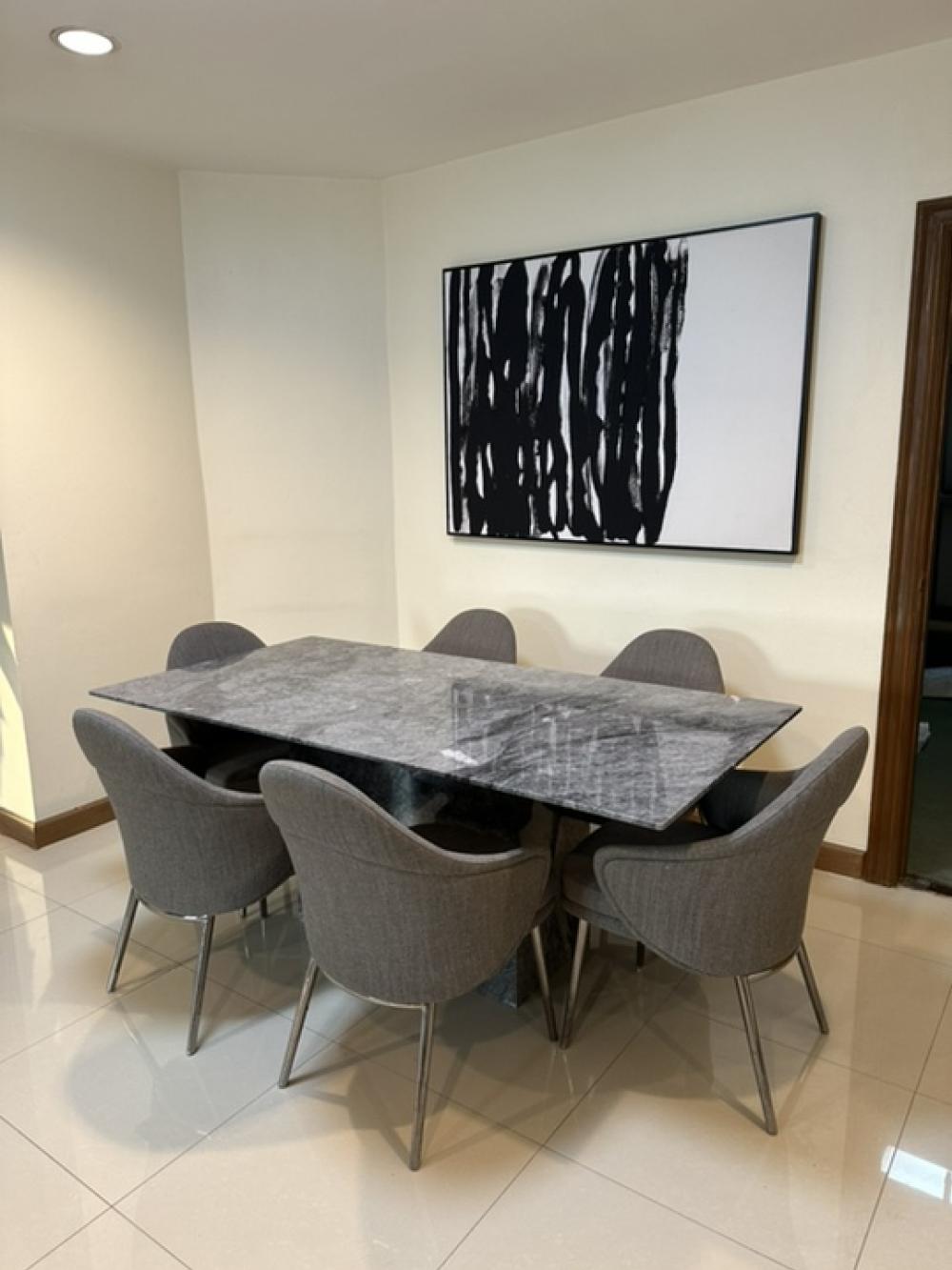 (พร้อมเข้าอยู่)ให้เช่า Condo 3ห้องนอน2ห้องน้ำ 55th Tower Thonglor 164.85 ตรม. เดิน 5 นาที จาก BTS ทองหล่อ ชั้น 7 วิวถนนทองหล่อ เฟอร์นิเจอร์ครบ – รูปที่ 4