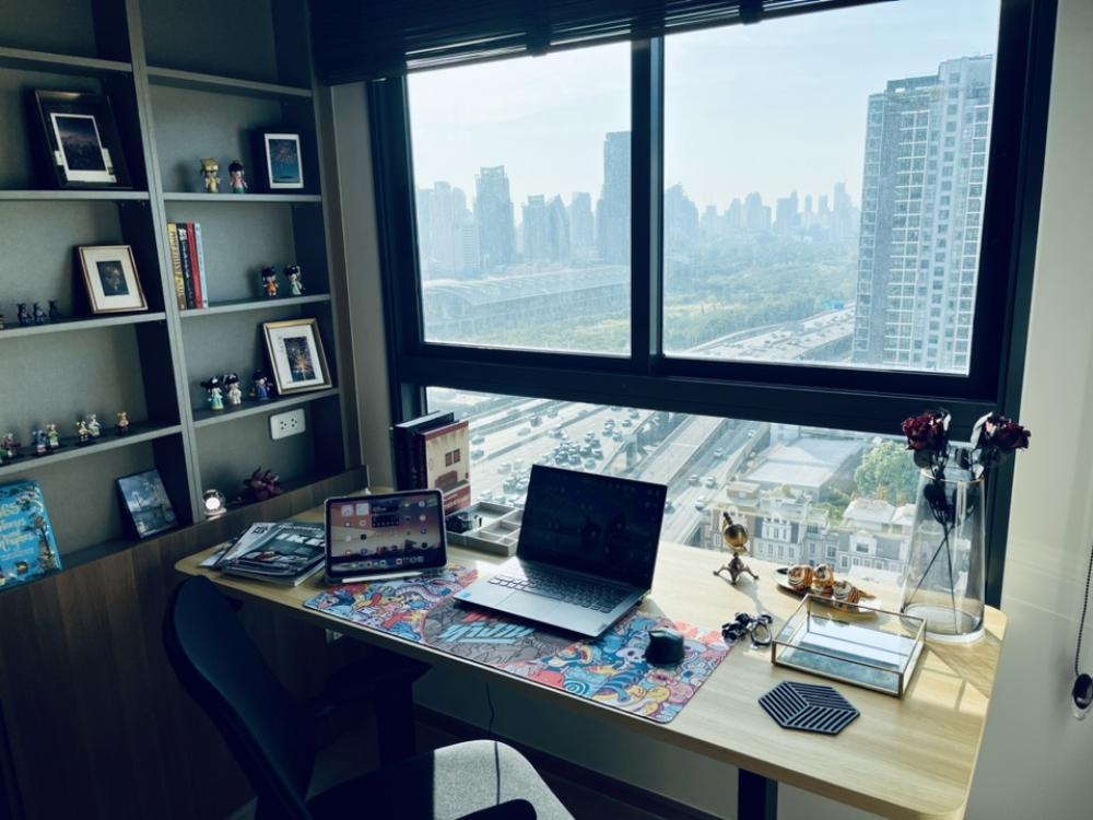 ❤️#2428# ห้องใหม่ ตกแต่งสวย วิวสวนมักกะสัน เฟอร์นิเจอร์ครบ เครื่องใช้ไฟฟ้าครบ – รูปที่ 3