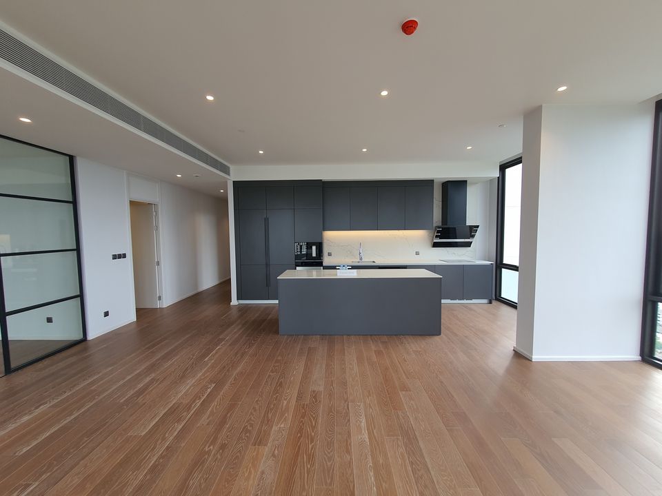 Penthouse unit at Muniq Langsuan 4 Bedrooms For Sale – รูปที่ 3