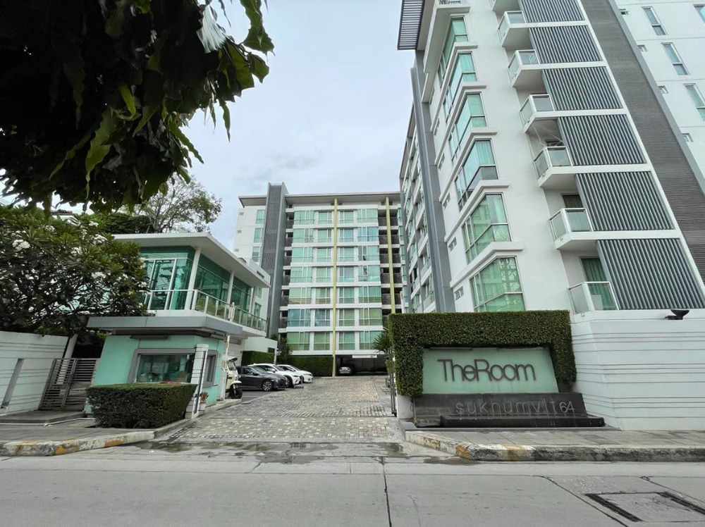 Condo for sale, 43.96 sq m (corner room), 2nd floor, The Room Sukhumvit 64, near BTS Punnawithi, Bang Chak, Phra Khanong, Bangkok 10260