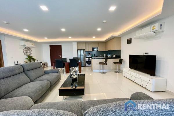 คอนโดพัทยาสไตล์รีสอร์ท 3 ห้องนอน 3 ห้องน้ำ ขนาด 125 ตร.ม. วิวสระว่ายน้ำ เฟอร์นิเจอร์ครบ ห้องขนาดใหญ่