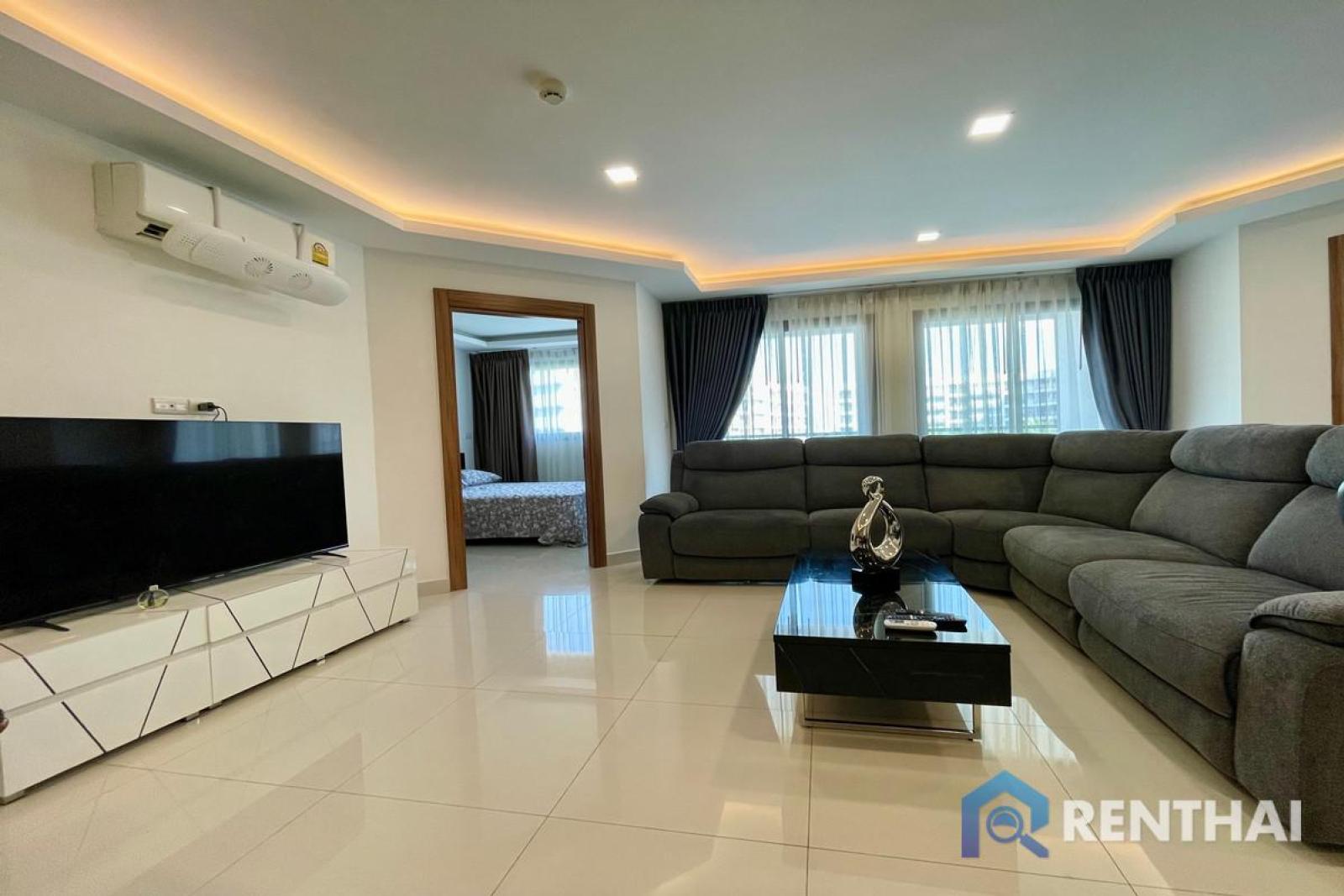คอนโดพัทยาสไตล์รีสอร์ท 3 ห้องนอน 3 ห้องน้ำ ขนาด 125 ตร.ม. วิวสระว่ายน้ำ เฟอร์นิเจอร์ครบ ห้องขนาดใหญ่ – รูปที่ 2