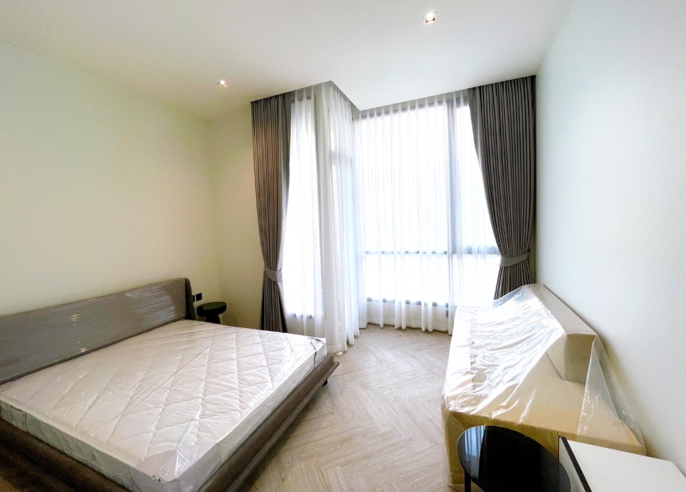 Chapter Charoennakhorn-Riverside Fully Furnished Chapter Charoennakhorn-Riverside Fully Furnished
